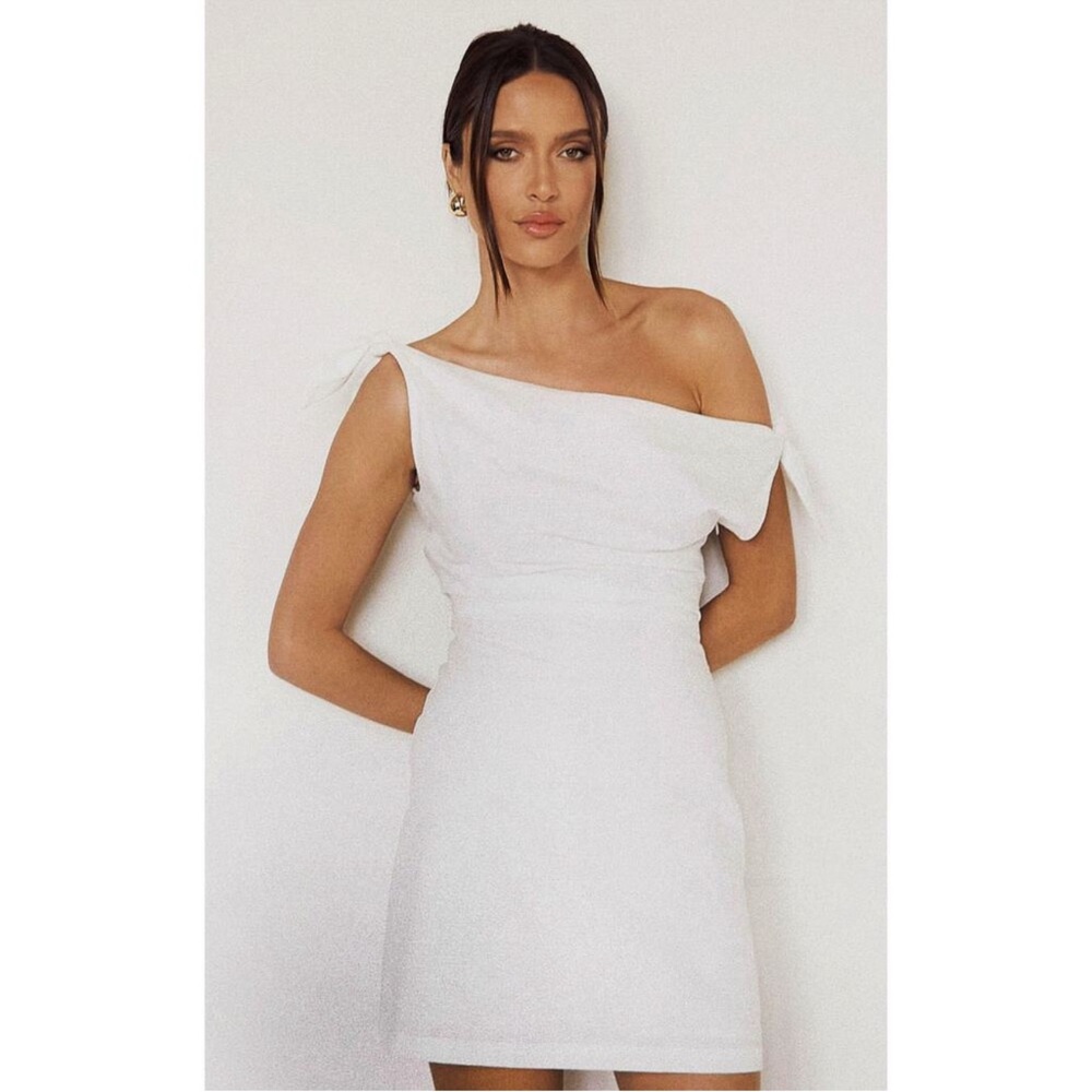 Showpo Linen Jeofina Off Shoulder Mini Dress in White size US 6 resortwear